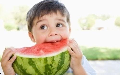 娛樂(lè)吃瓜醬帶朋友去旅行,暢游人間煙火