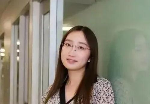 娛樂(lè)圈吃瓜和女博士吃瓜,娛樂(lè)圈與女博士的跨界吃瓜盛宴