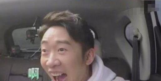 娛樂八卦一定是吃瓜群眾的嗎,揭秘吃瓜群眾的狂歡盛宴