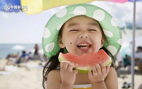 娛樂吃瓜君小團團,娛樂吃瓜界的“瓜王”傳奇