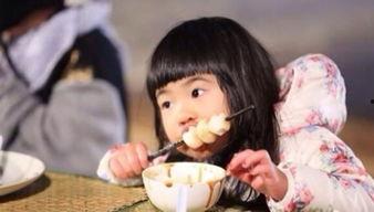 娛樂吃瓜醬姐姐和弟弟,醬姐姐與弟弟的甜蜜互動，揭秘娛樂圈溫馨親情