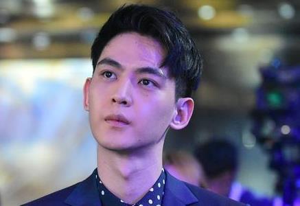 娛樂吃瓜唐曉天是誰啊小說,唐曉天背后的秘密人生