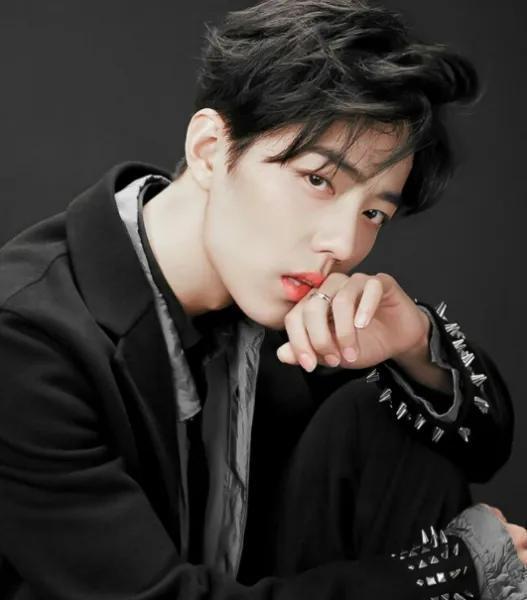 吃瓜娛樂圈肖戰(zhàn)尤長(zhǎng)靖,肖戰(zhàn)與尤長(zhǎng)靖的瓜界傳奇