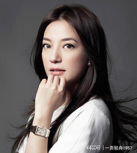 娛樂吃瓜丫趙薇,娛樂圈的“吃瓜”女王，揭秘幕后故事